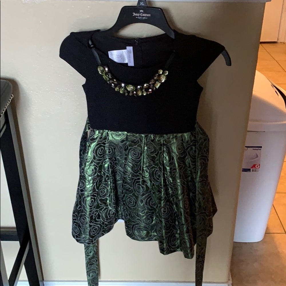 Black dress with green